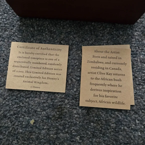 Vintage Gold Pocket Watch with Tree Design - Picture 5 of 9